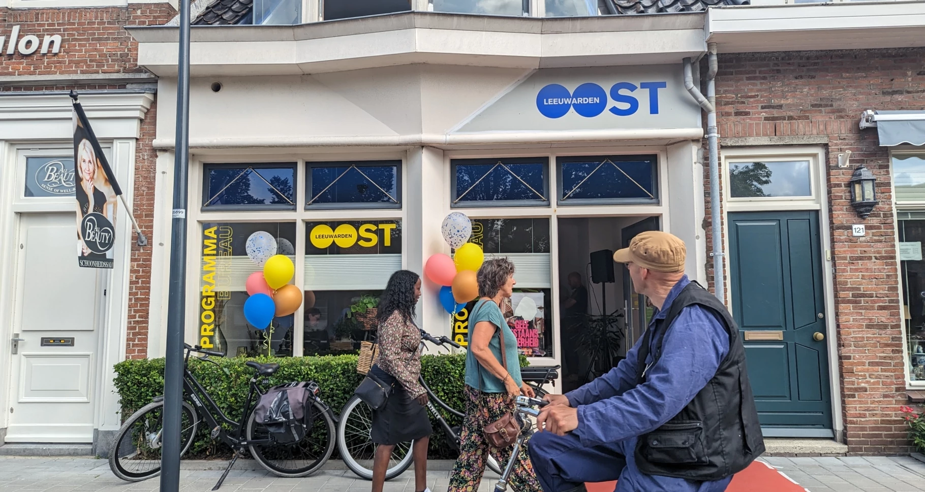 Pand, opening Leeuwarden Oost